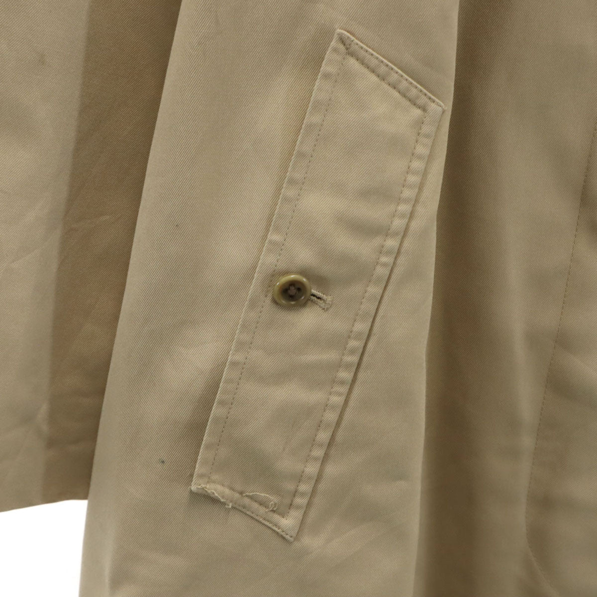 Burberrys 80s Vintage Balmacaan Coat Beige