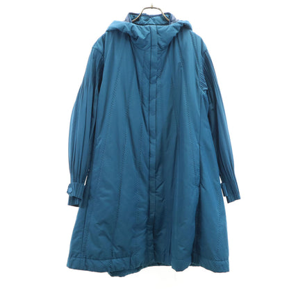 PLEATS PLEASE ISSEY MIYAKE. Japanese Padded Coat Blue