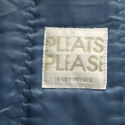 PLEATS PLEASE ISSEY MIYAKE. Japanese Padded Coat Blue