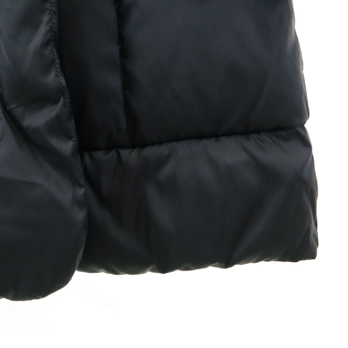 HETREGO Down Coat with Fox Fur Charcoal Size 40