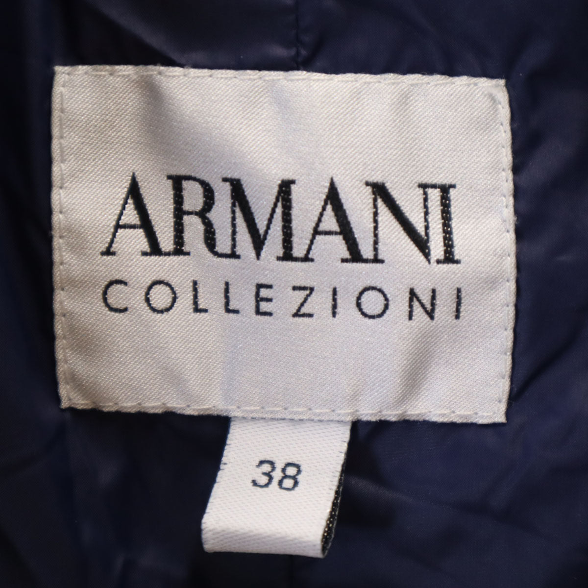 ARMANI COLLEZIONI Navy Down Coat Size 38
