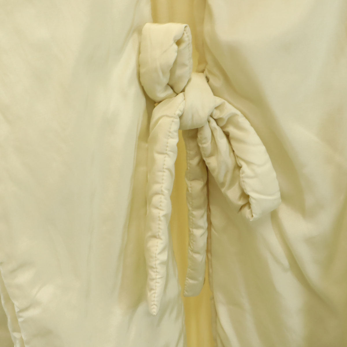 LEMAIRE Silk Blend Padded Coat White Size 36