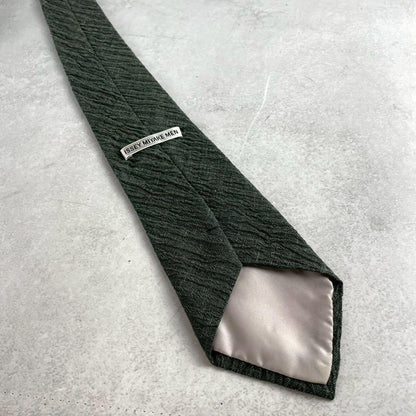 ISSEY MIYAKE MEN Pleated Silk Tie Green Size ONE SIZE