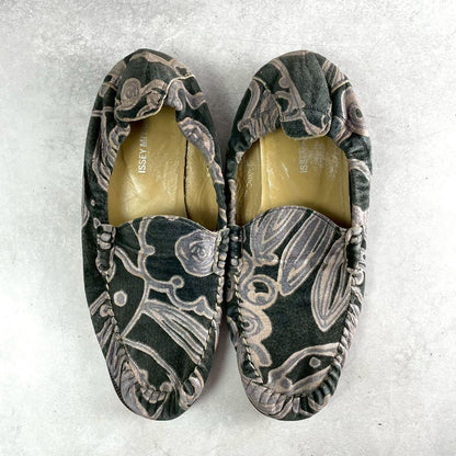 ISSEY MIYAKE MEN Archive Floral Suede Loafers Green