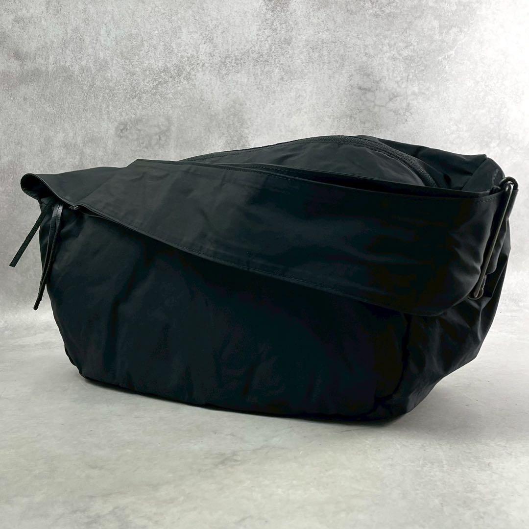 Y's Nylon One Shoulder Bag Black Size ONE SIZE