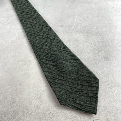 ISSEY MIYAKE MEN Pleated Silk Tie Green Size ONE SIZE