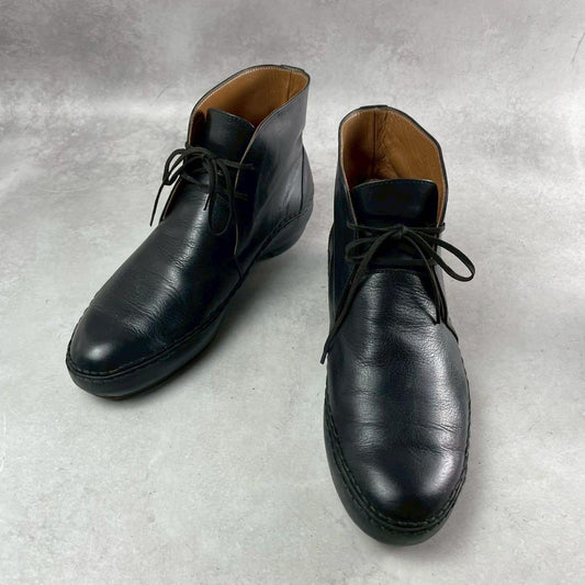 ISSEY MIYAKE MEN Leather Chukka Boots Black