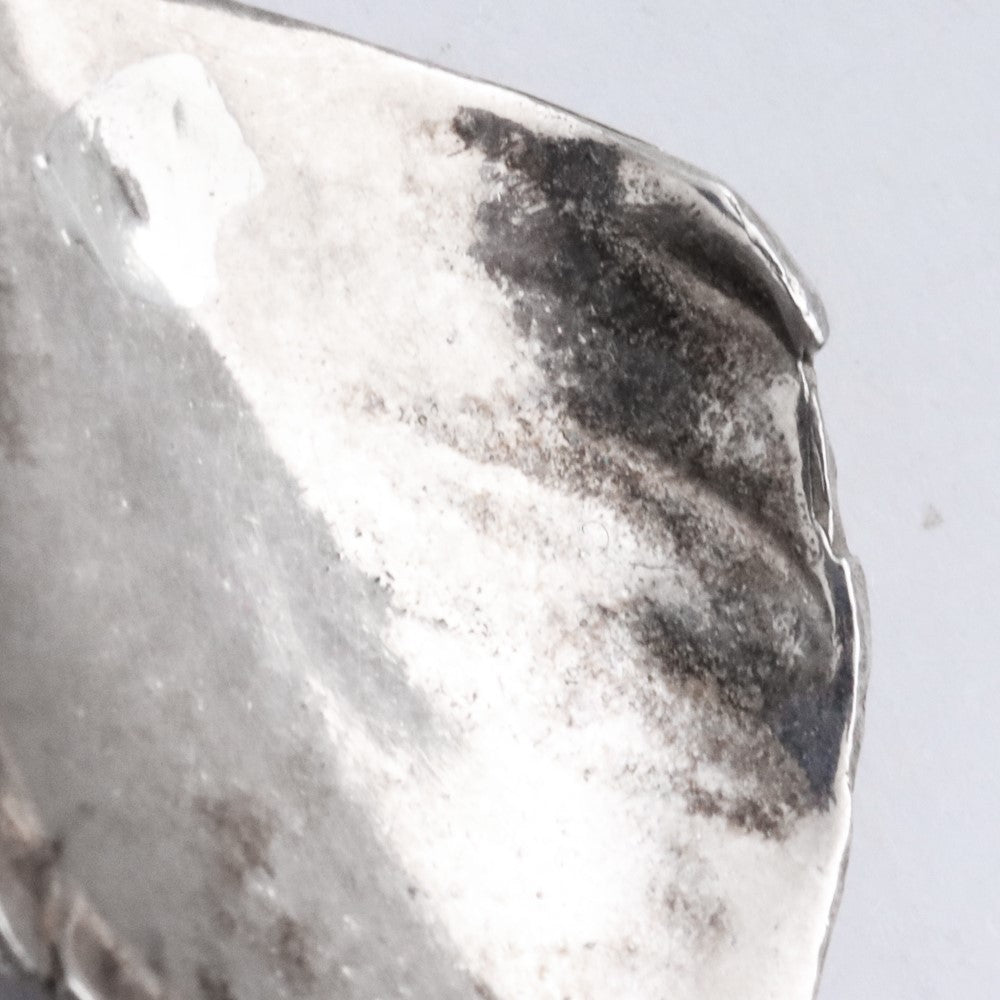 Goro's SV Heart Feather Right Facing Pendant Size F