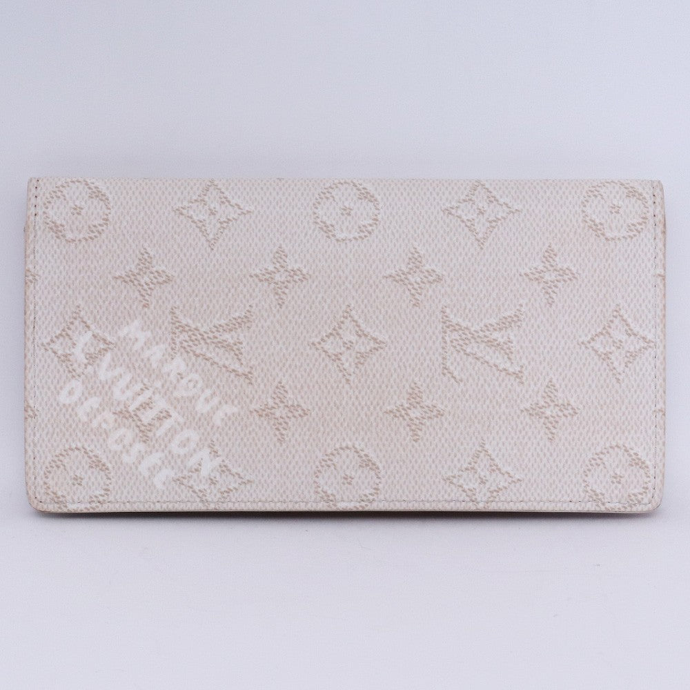 Louis Vuitton Portefeuille Brazza Wallet White Size F
