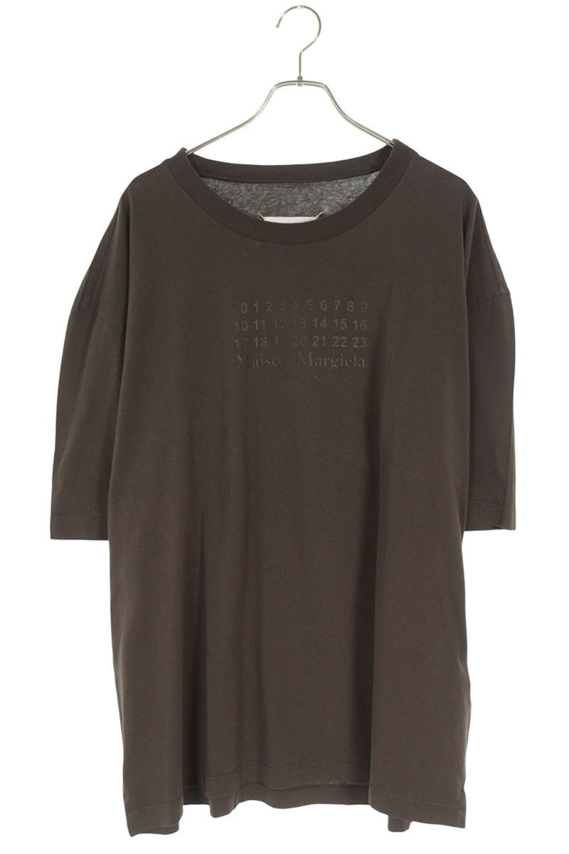 Vintage Maison Margiela Tops - Maison Margiela 25AW Calendar Logo Print Brown Size M - Authentic Archive