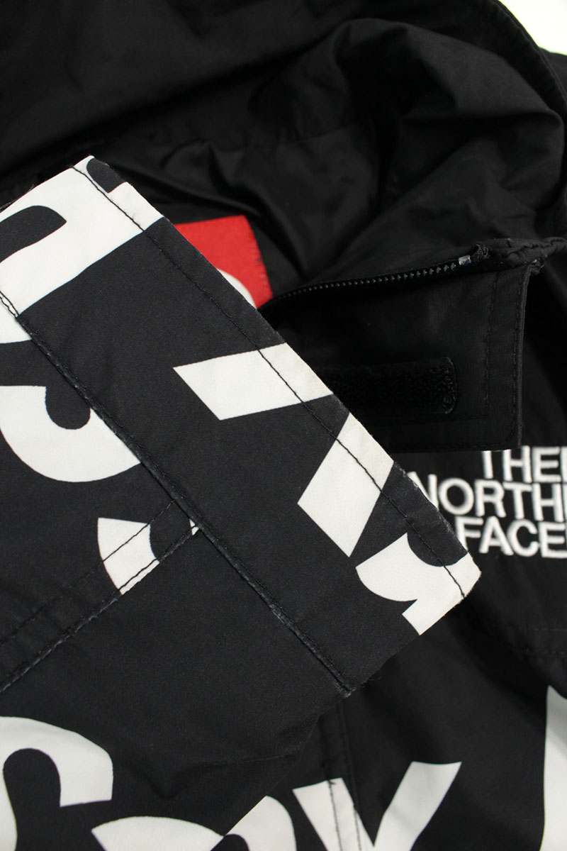 Supreme x The North Face Mountain Pullover Phone All-Over Print Hoodie Size M