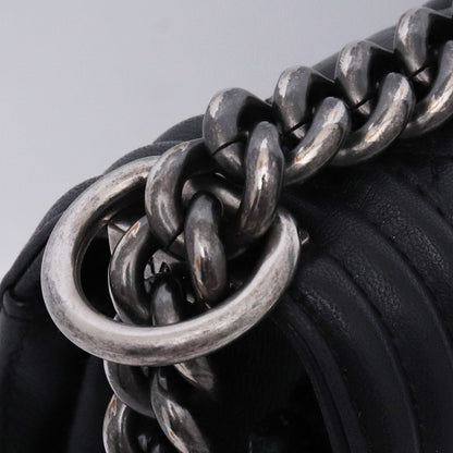 CHANEL BOY CHANEL Boy Chanel Bag Black Size L