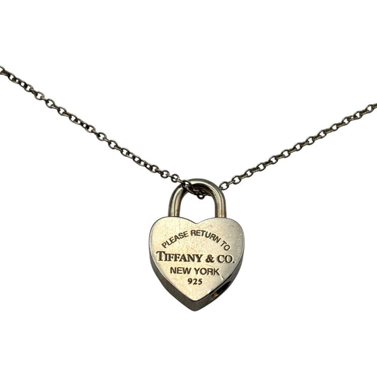 TIFFANY & CO. Return to Tiffany Heart Tag Silver Necklace