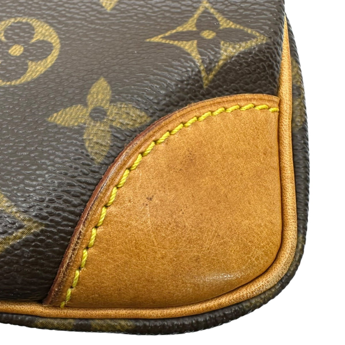 LOUIS VUITTON 03s Nile Monogram Bag Brown