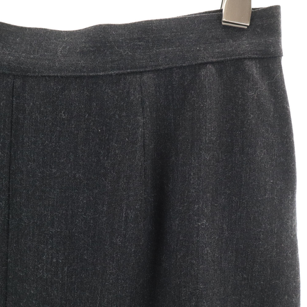 CHANEL Charcoal Gray Midi Tight Skirt