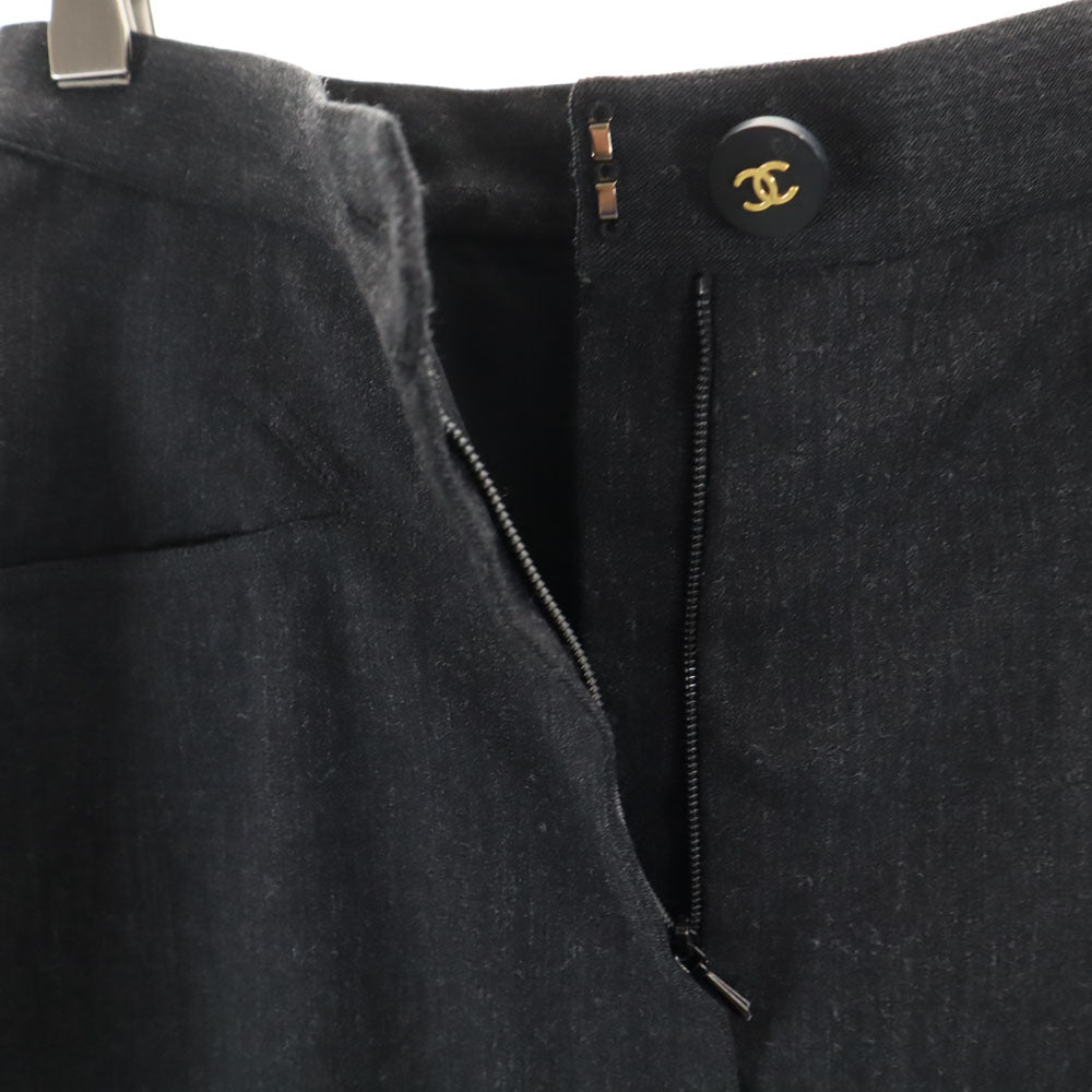 CHANEL Charcoal Gray Midi Tight Skirt