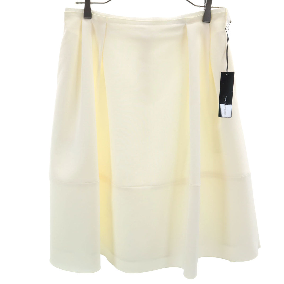 FOXEY NEW YORK Made in Japan Midi Flare Skirt White Size 40