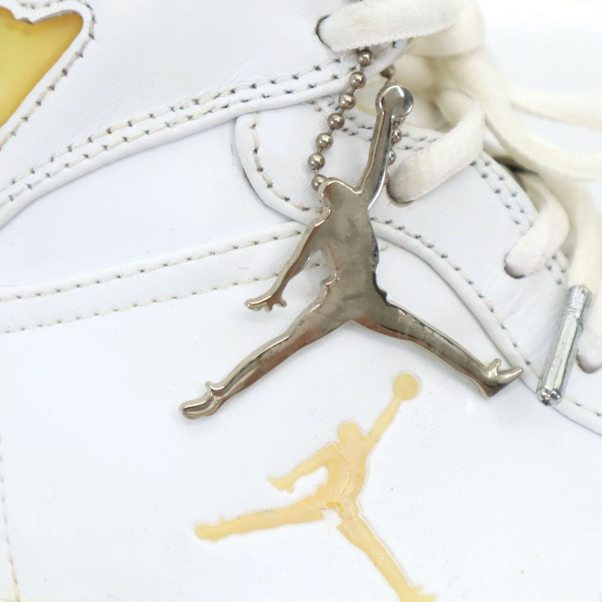 NIKE Air Jordan 1 Retro Sneakers White Size 29
