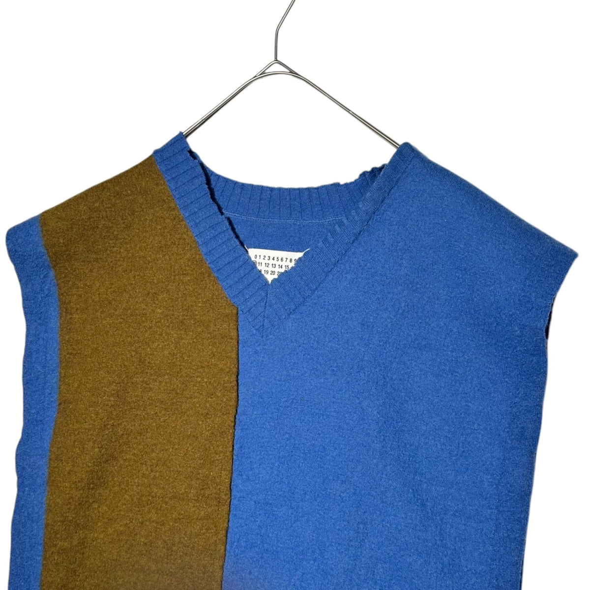 MAISON MARGIELA 21SS Multicolor Frayed Knit Vest Size M