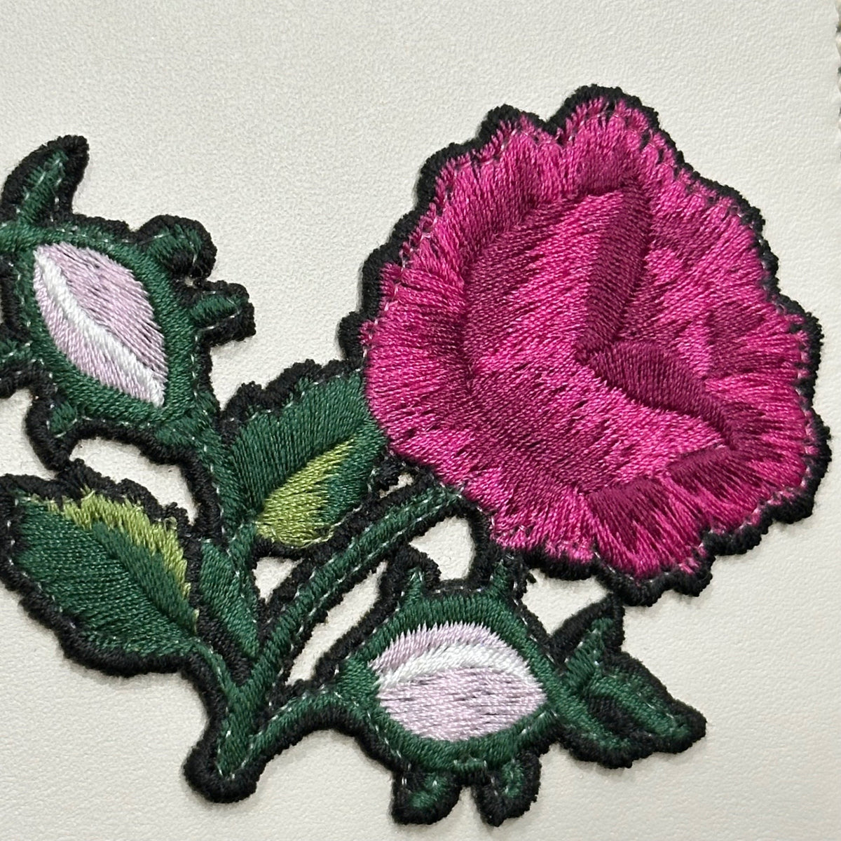 GUCCI Sylvie-Web Rose Embroidered Shoulder Bag