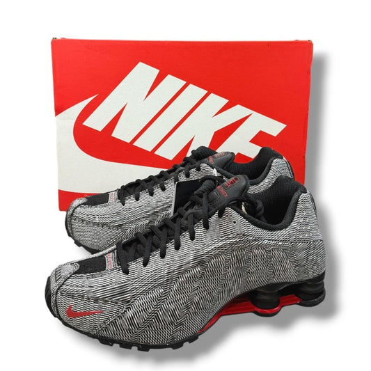 NIKE SHOX R4 Fishnet Sneakers Multi Size 26.5cm